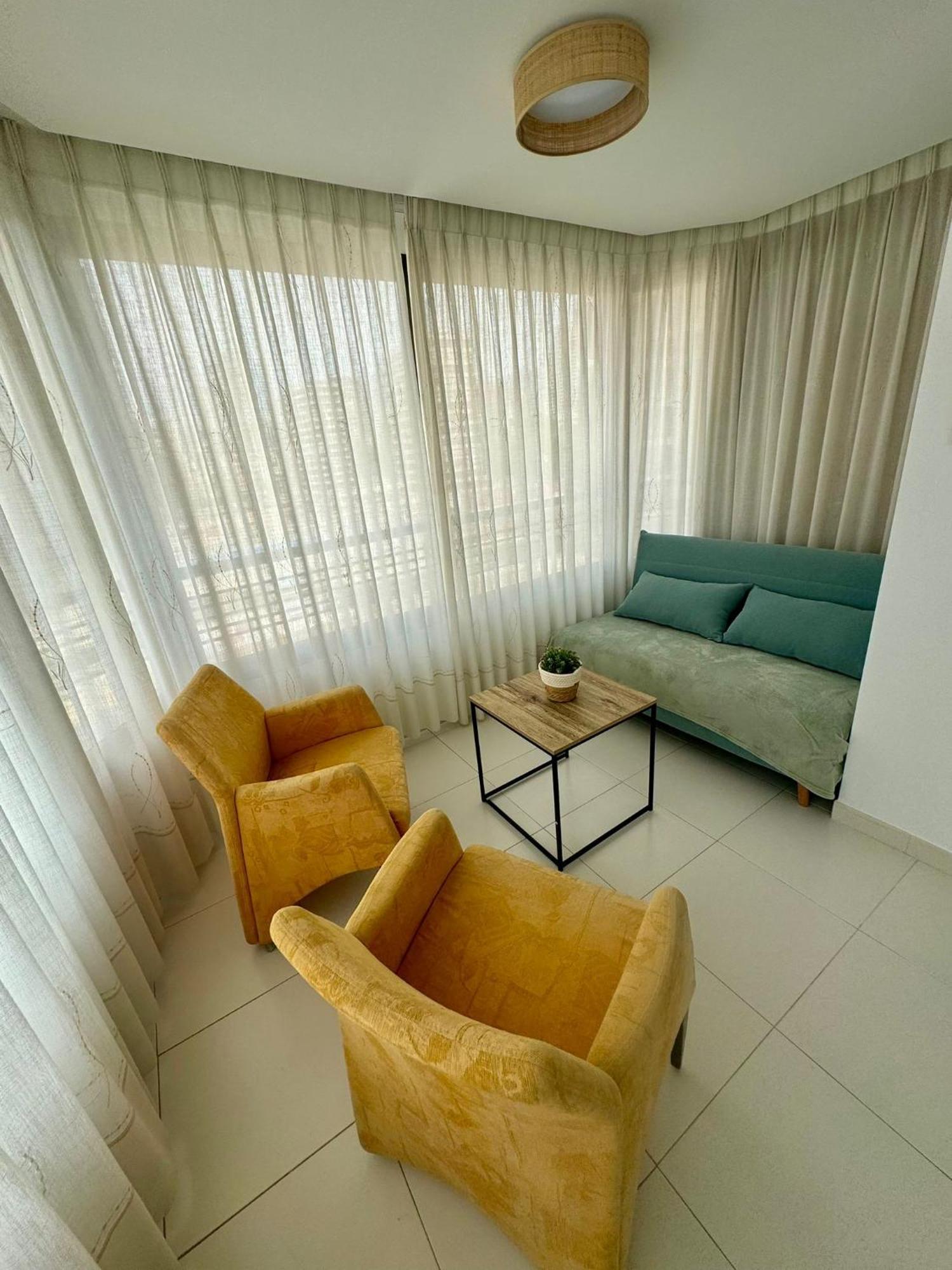Apartamentos Coastal Haven Benidorm Buitenkant foto