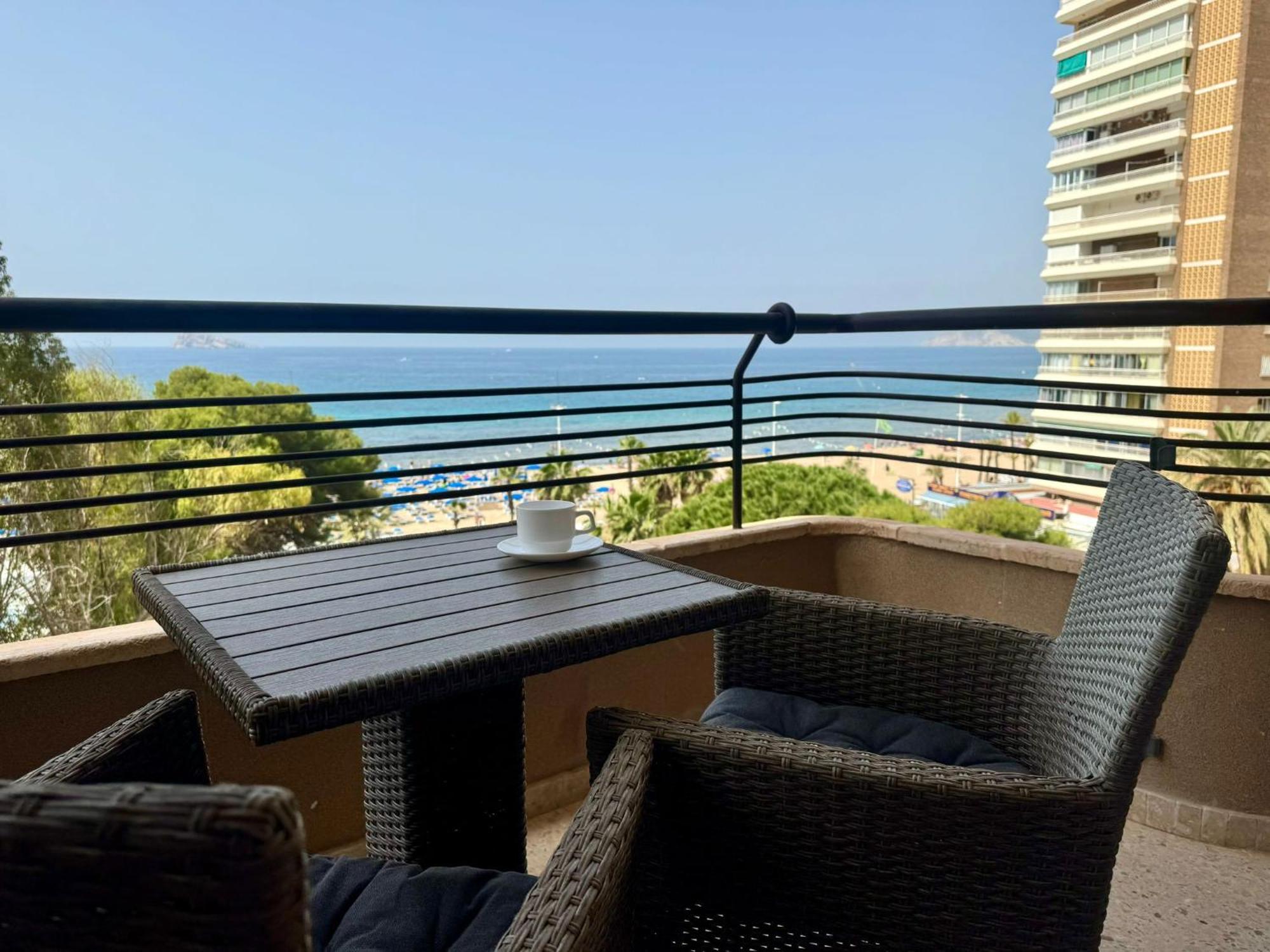 Apartamentos Coastal Haven Benidorm Buitenkant foto